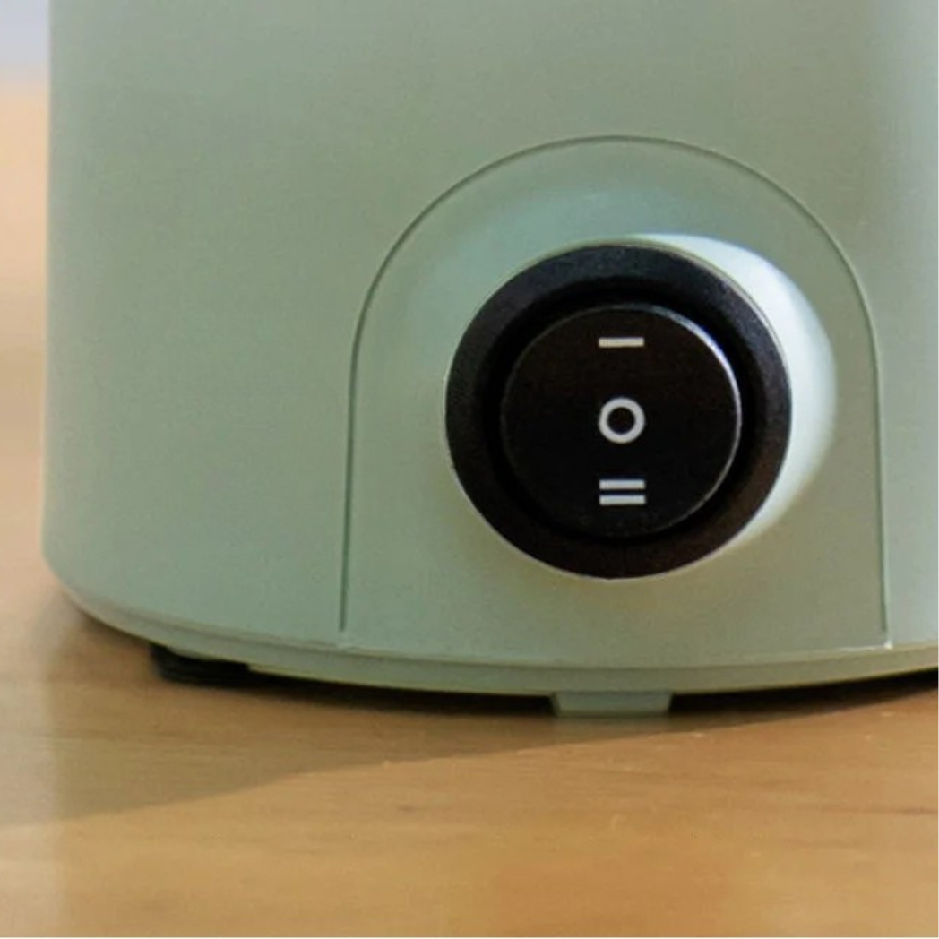 Mini extracteur de jus pression douce