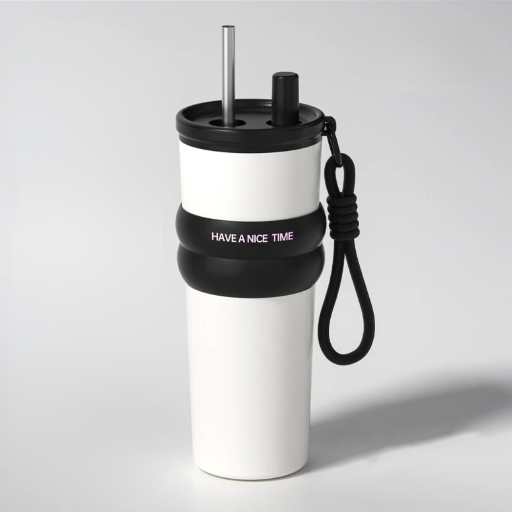 Cup isotherme nomade  Épuré et design avec paille intégrée